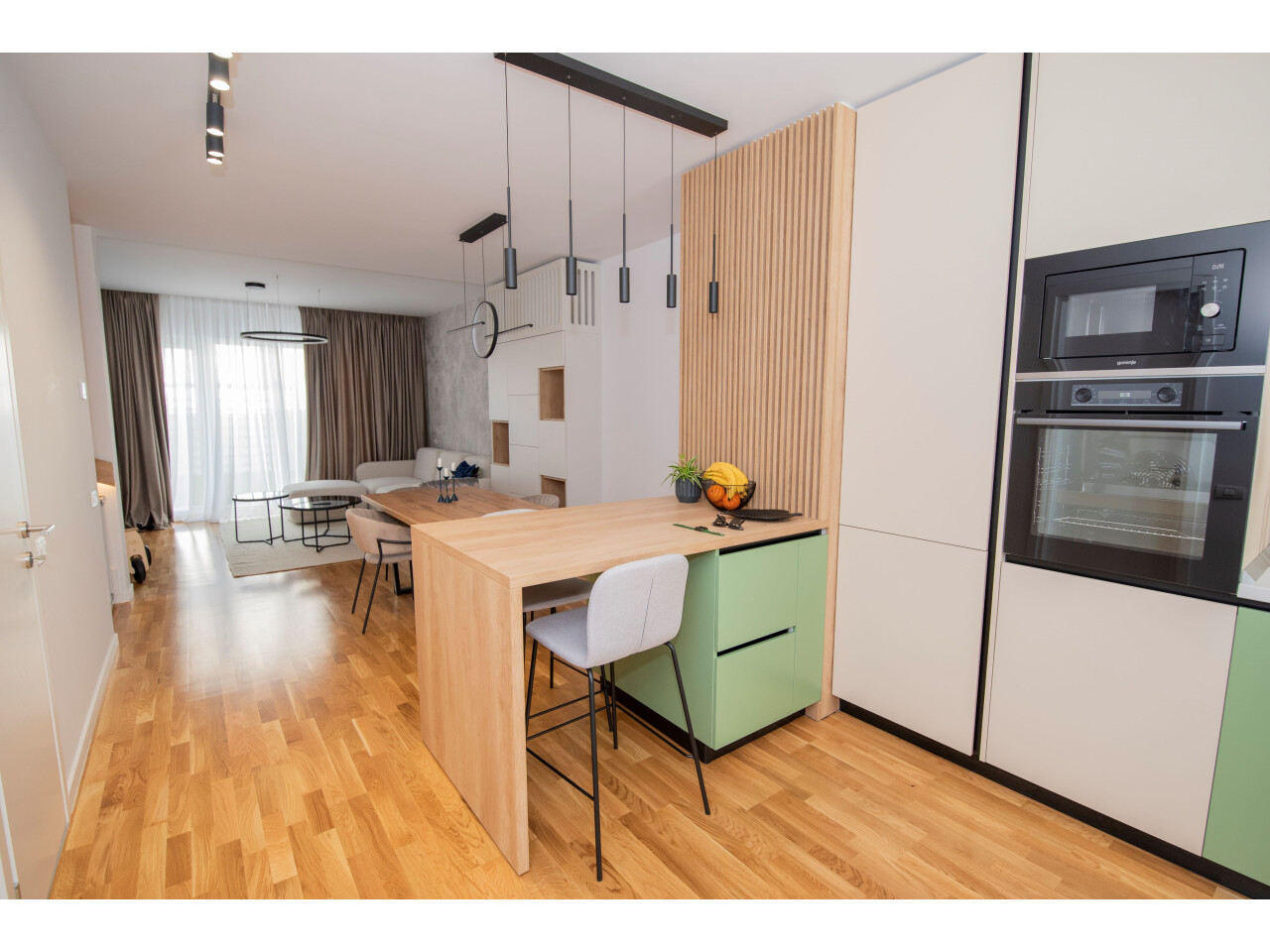 Fabrica de mobilă la comandă Mobilier living White Cube