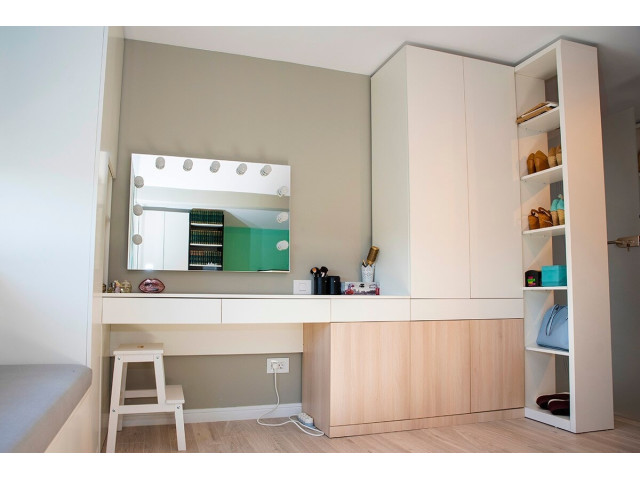 Mobilier Dressing - Spațiu Multifuncțional