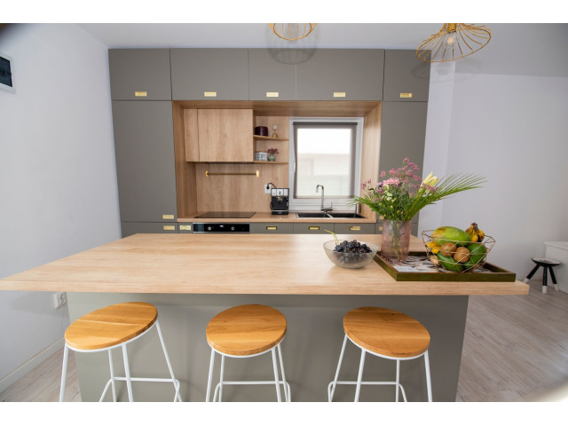 Mobilier bucătărie  la comandă realizat din PAL - 2