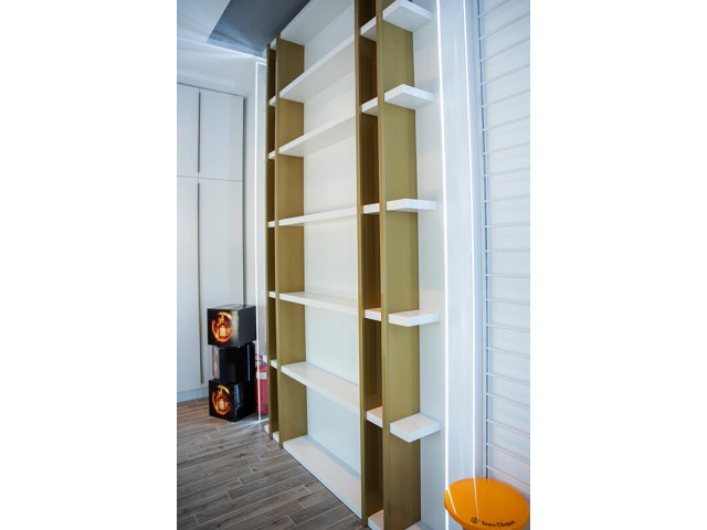 Showroom Proiect Comercial Moet