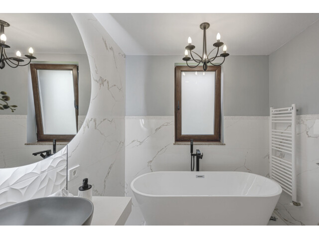 Mobilier_baie_executat_la_comanda