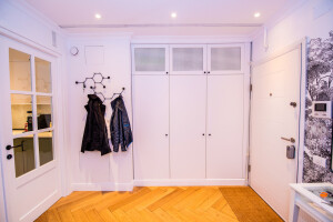 Mobilier_la_comanda_pentru_hol