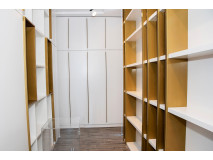 Showroom Proiect Comercial Moet